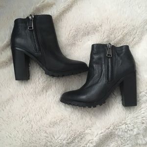 Steve Madden Boots Heels